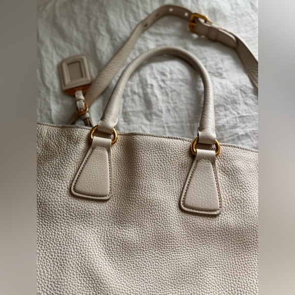 Prada Vitello Daino Pearl White Leather Convertible Shopper Tote Bag Purse - Picture 10 of 15